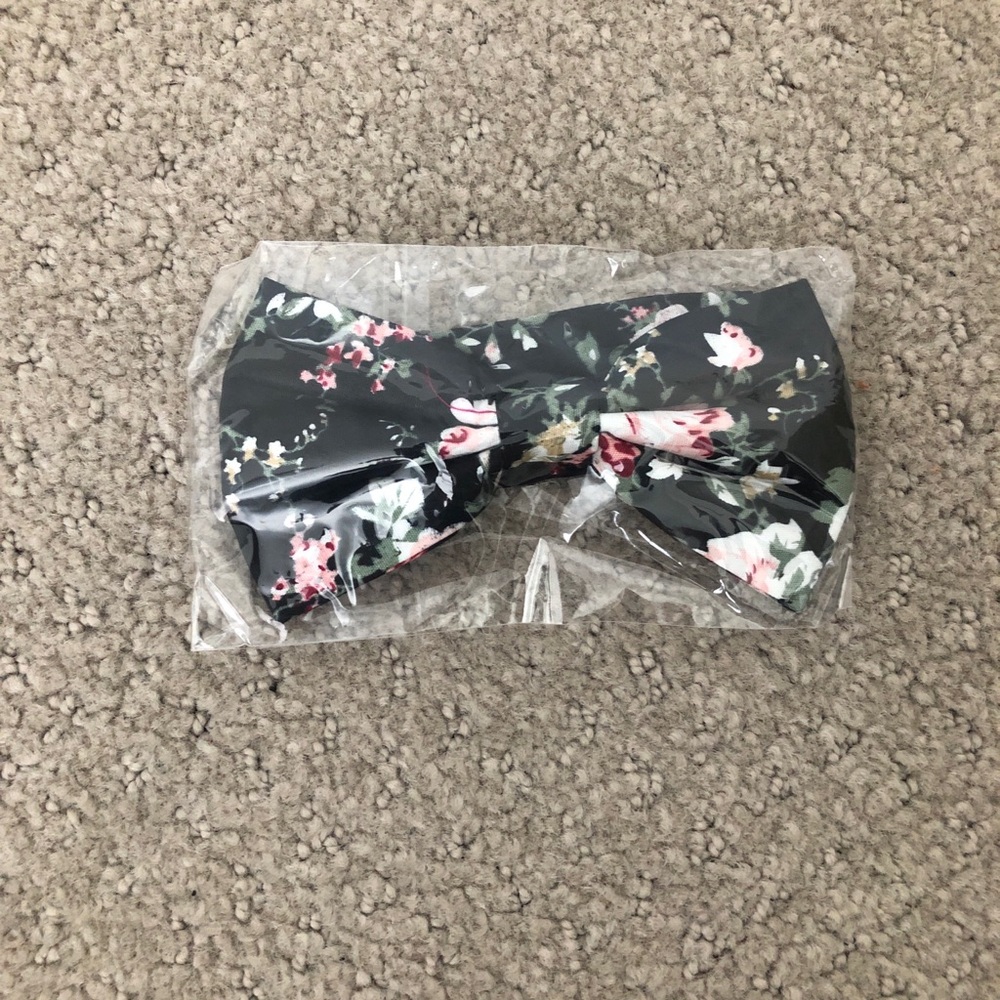Black floral bowtie